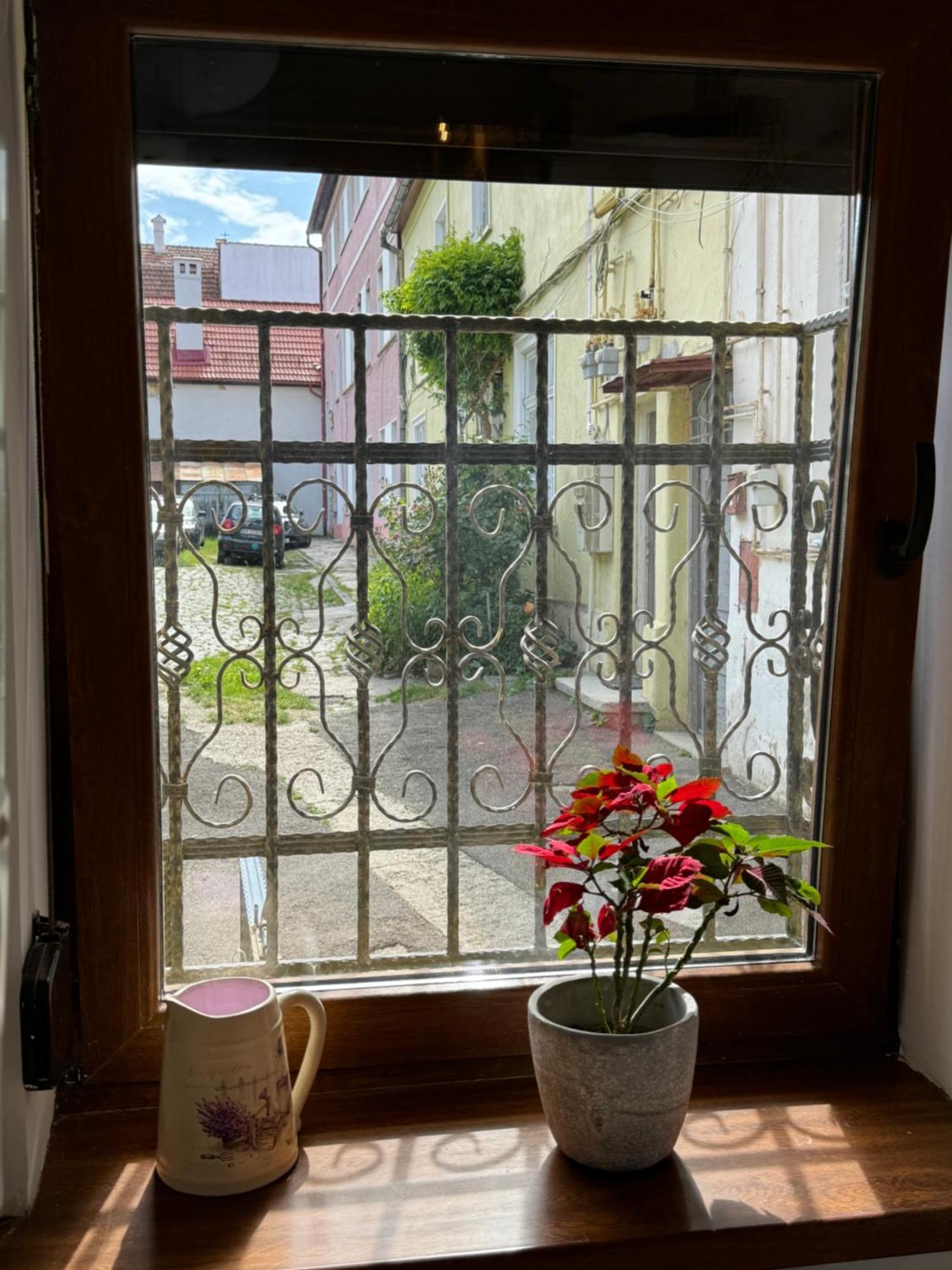 City Charm Apartment Brasov Exterior photo